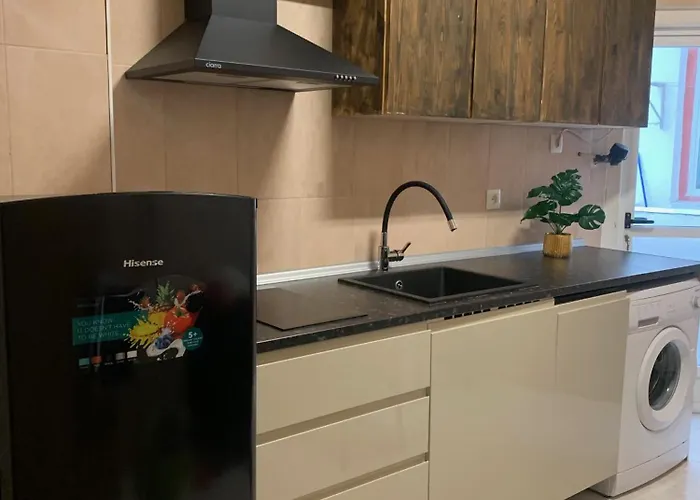 Appartement Segundo Antolin Yellow Door